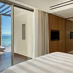 فندق Domes Miramare, A Luxury Collection Resort, Corfu - Adults Only مورايتيكا
