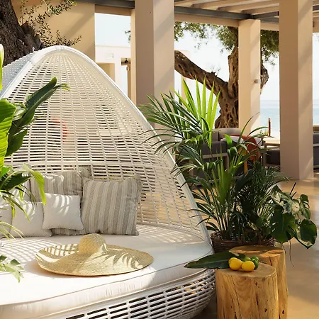 Отель Domes Miramare, A Luxury Collection Resort, Corfu - Adults Only Мораитика